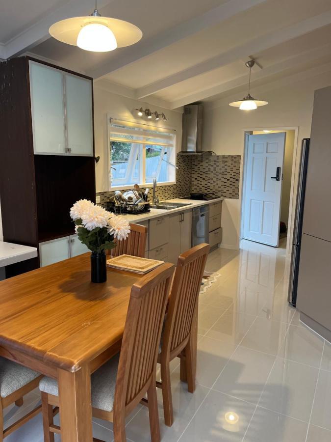 Hillcrest Homestay, Northshore, Окленд Экстерьер фото