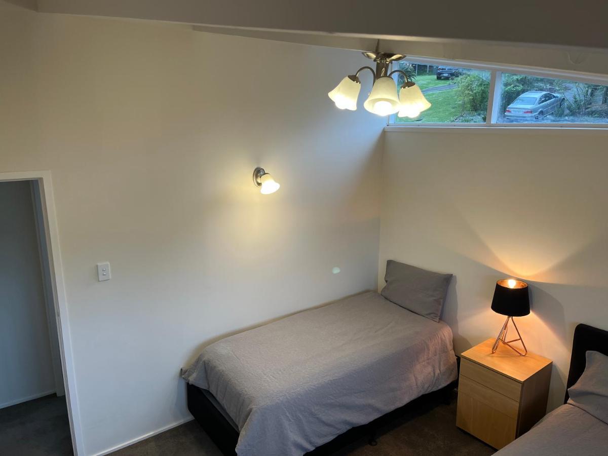 Hillcrest Homestay, Northshore, Окленд Экстерьер фото